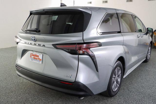 used 2023 Toyota Sienna car, priced at $41,895