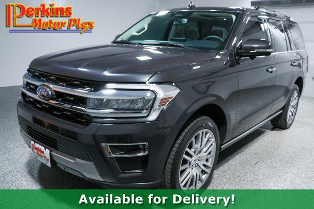 used 2024 Ford Expedition car, priced at $59,995