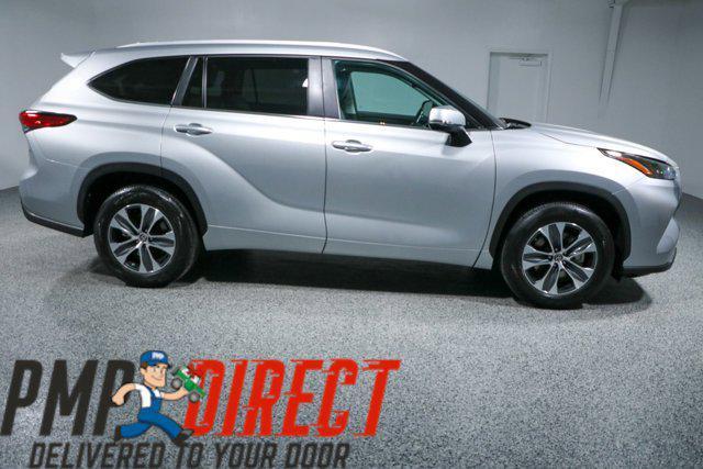 used 2023 Toyota Highlander car, priced at $37,595