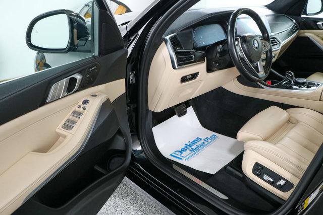 used 2022 BMW X7 car, priced at $45,995