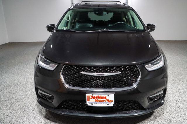 used 2022 Chrysler Pacifica car, priced at $21,995
