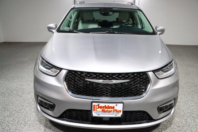 used 2021 Chrysler Pacifica car, priced at $18,995