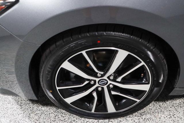 used 2023 Nissan Maxima car, priced at $24,995