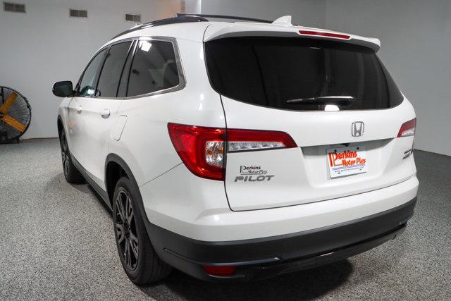 used 2022 Honda Pilot car, priced at $34,995