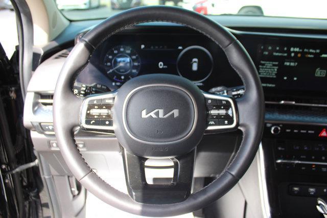 used 2024 Kia Carnival car, priced at $39,995