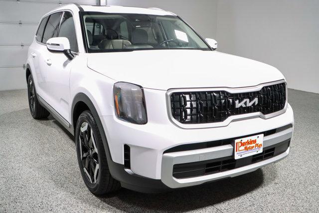 used 2024 Kia Telluride car, priced at $34,995
