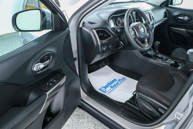 used 2020 Jeep Cherokee car, priced at $14,895