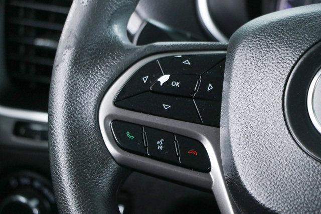 used 2020 Jeep Cherokee car, priced at $14,895