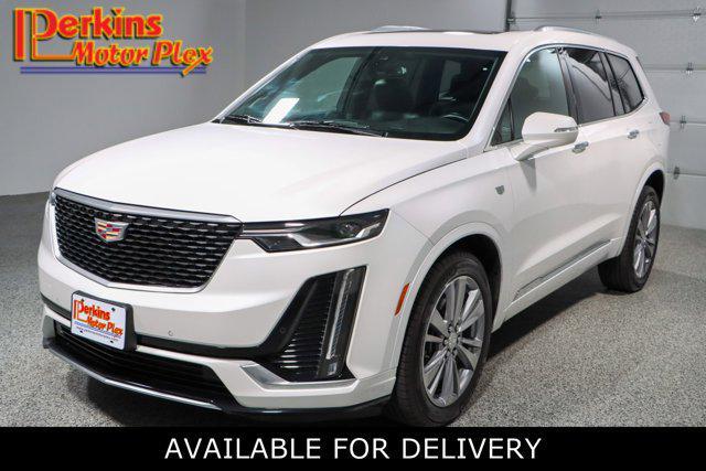 used 2023 Cadillac XT6 car, priced at $43,895