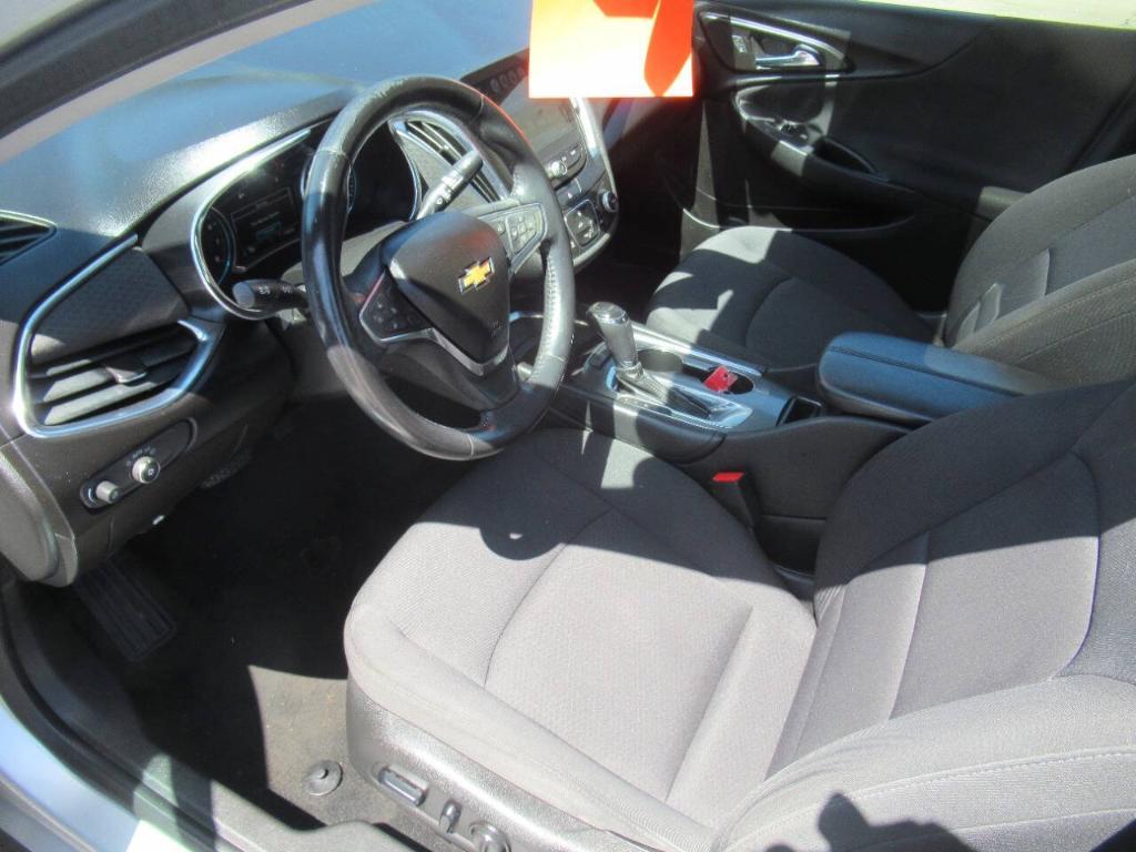 used 2018 Chevrolet Malibu car, priced at $9,995