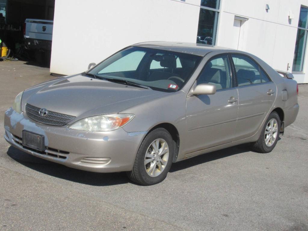 used 2004 Toyota Camry car, priced at $1,495