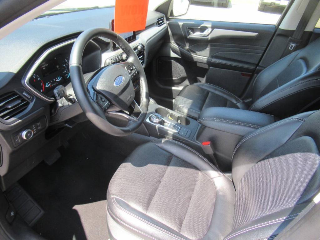 used 2022 Ford Escape car, priced at $21,995
