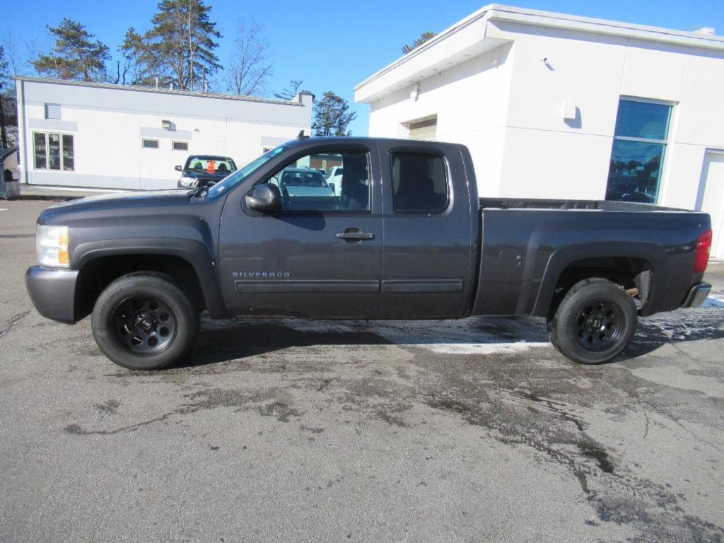 used 2011 Chevrolet Silverado 1500 car, priced at $6,995