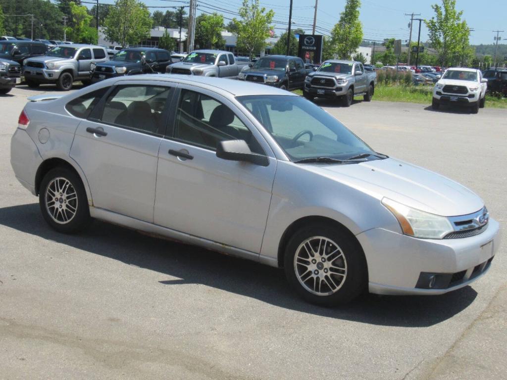used 2010 Ford Focus car, priced at $1,995