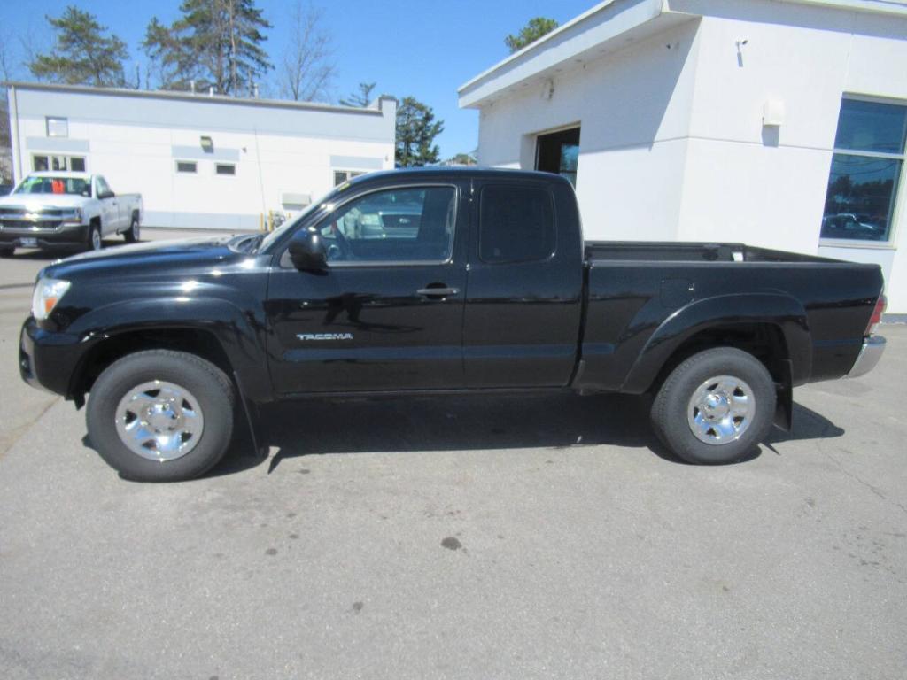 used 2013 Toyota Tacoma car, priced at $15,995