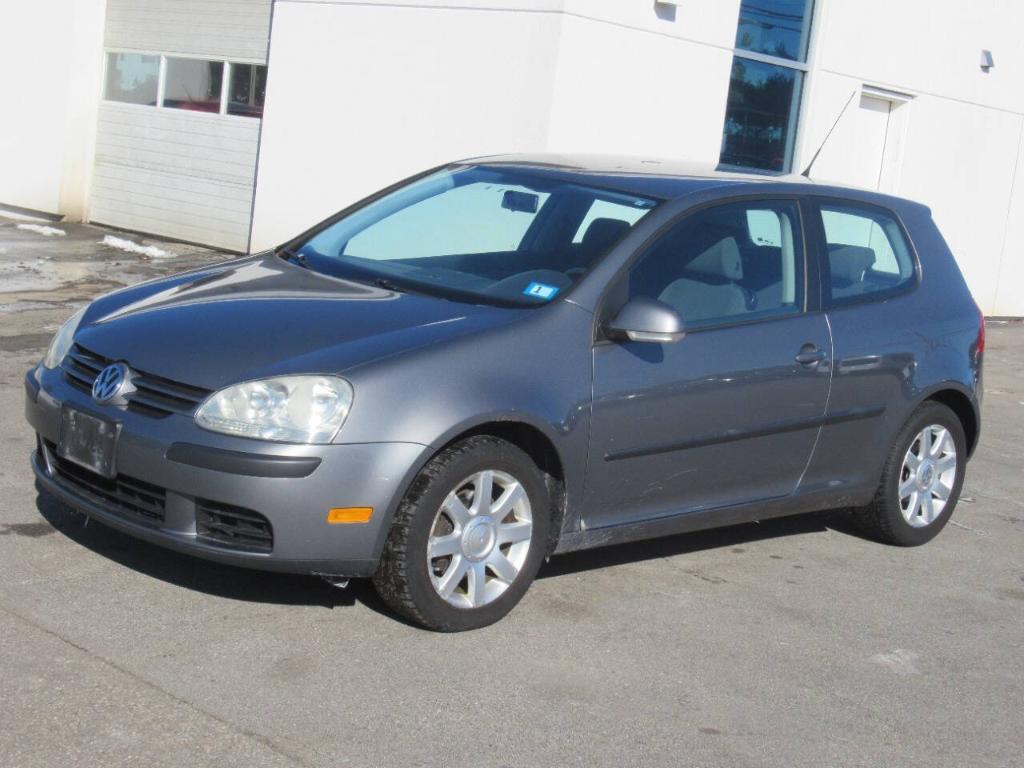 used 2009 Volkswagen Rabbit car, priced at $2,995