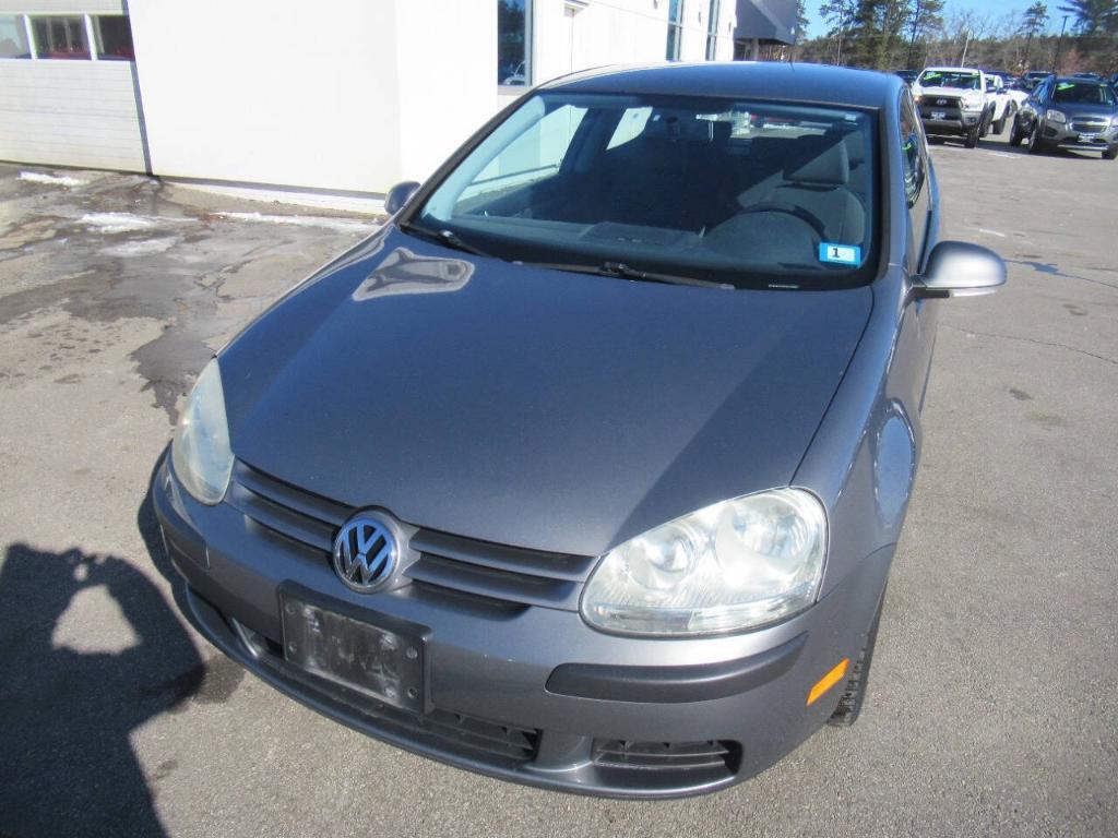 used 2009 Volkswagen Rabbit car, priced at $2,995