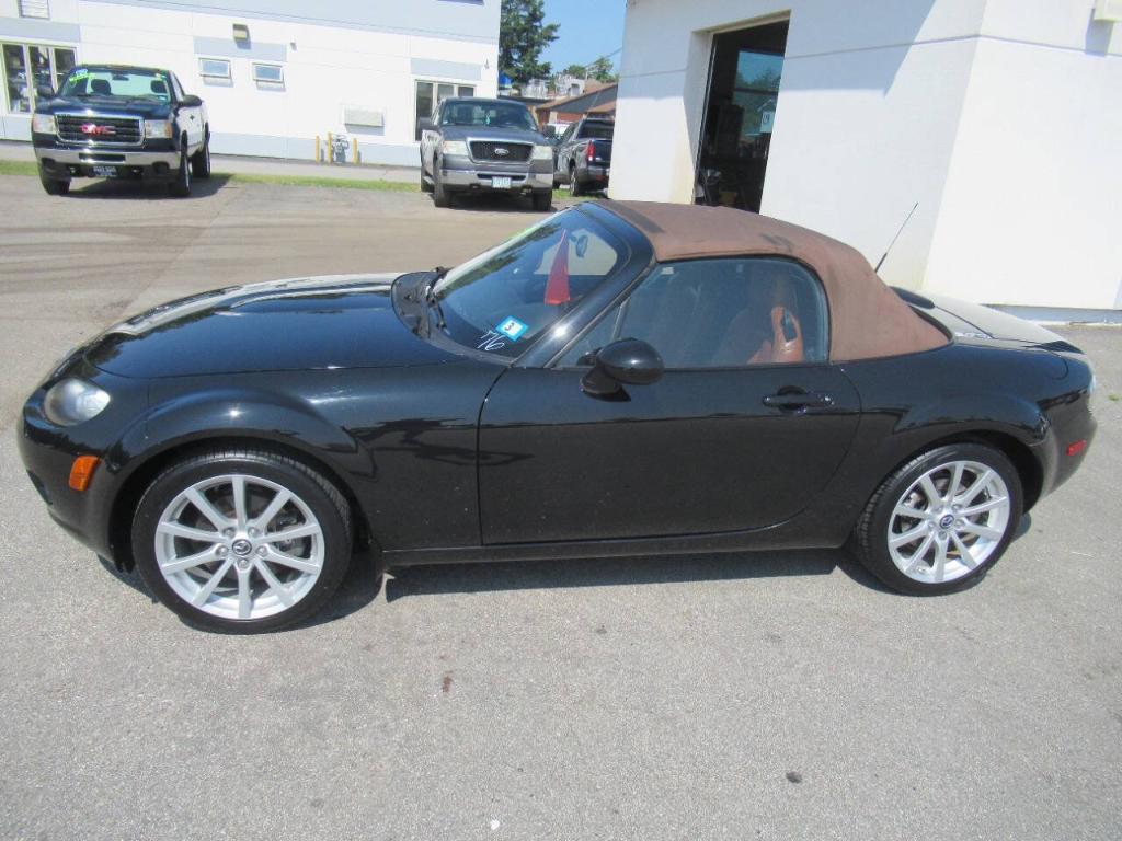 used 2008 Mazda MX-5 Miata car, priced at $10,995