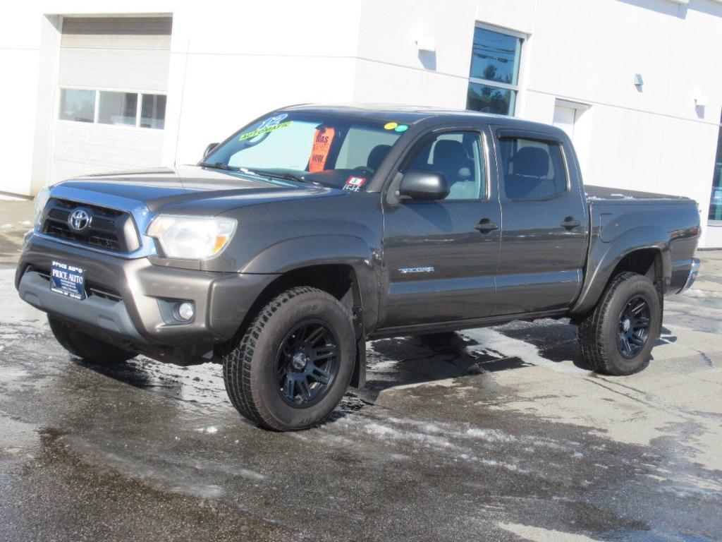 used 2012 Toyota Tacoma car, priced at $17,995