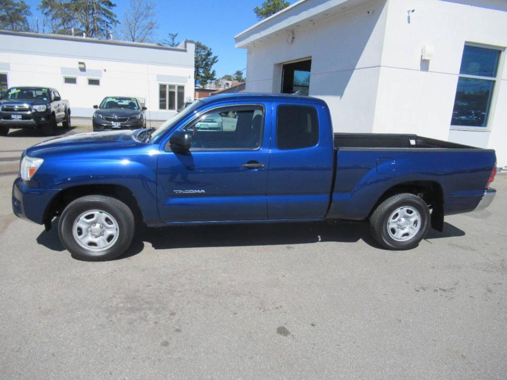 used 2014 Toyota Tacoma car, priced at $12,995