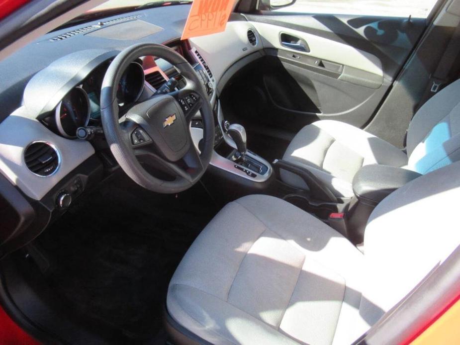 used 2015 Chevrolet Cruze car, priced at $8,995