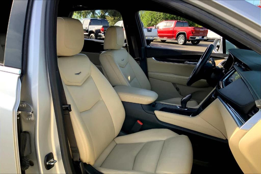 used 2018 Cadillac XT5 car, priced at $18,964