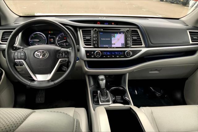 used 2017 Toyota Highlander Hybrid car, priced at $31,976