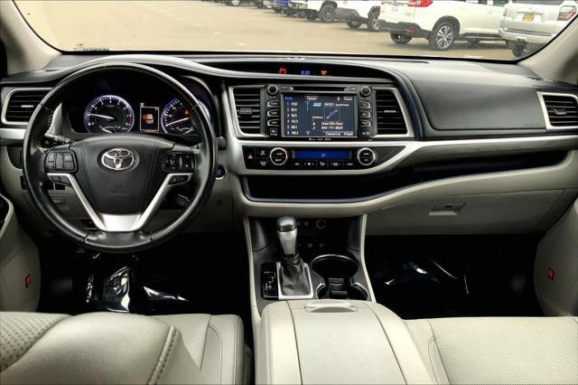 used 2017 Toyota Highlander car, priced at $23,476