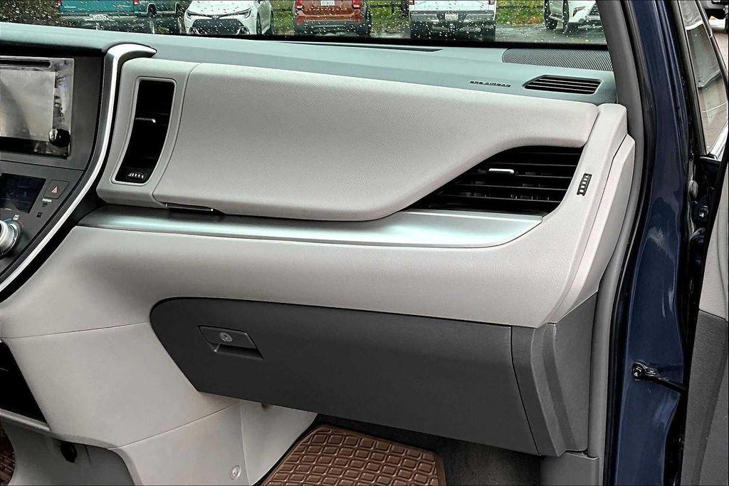used 2015 Toyota Sienna car, priced at $22,756
