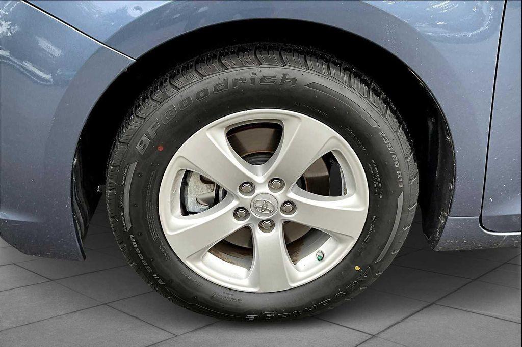 used 2015 Toyota Sienna car, priced at $22,756