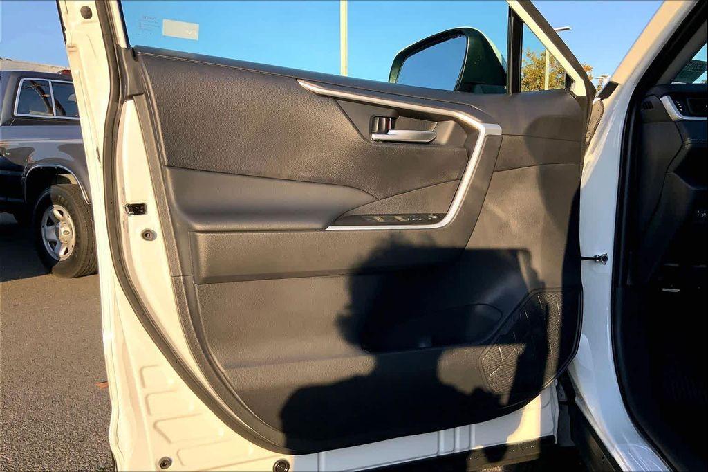 new 2025 Toyota RAV4 car, priced at $38,574