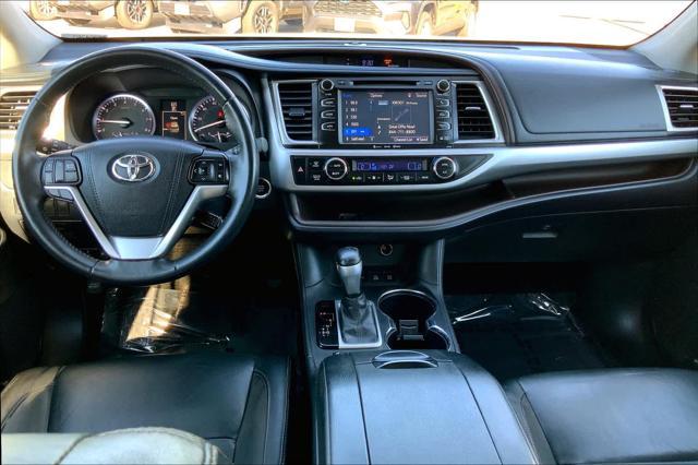 used 2016 Toyota Highlander car, priced at $17,461