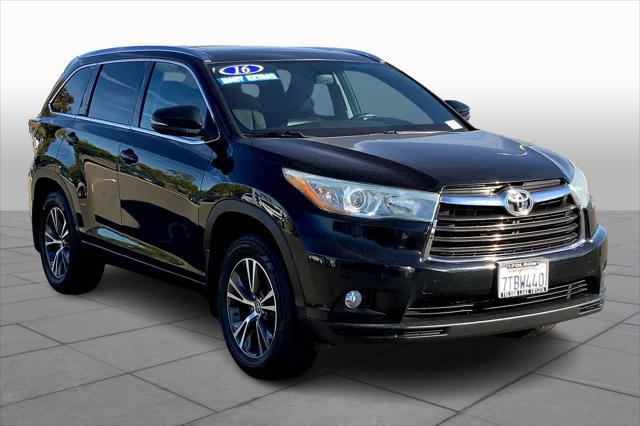 used 2016 Toyota Highlander car, priced at $17,461