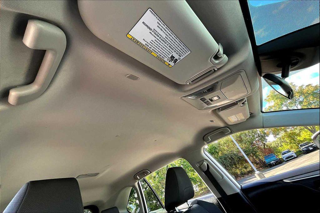 used 2024 Toyota RAV4 Hybrid car, priced at $30,964