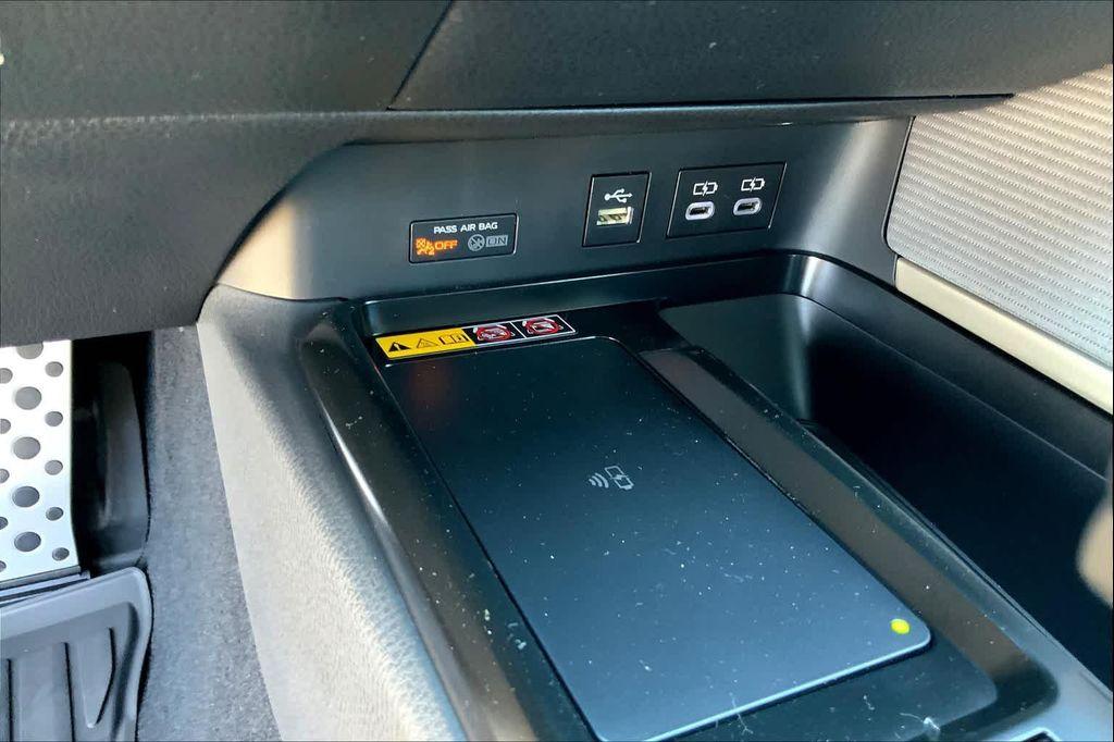 new 2025 Toyota Camry car, priced at $33,532