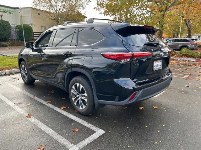 used 2021 Toyota Highlander Hybrid car, priced at $42,976