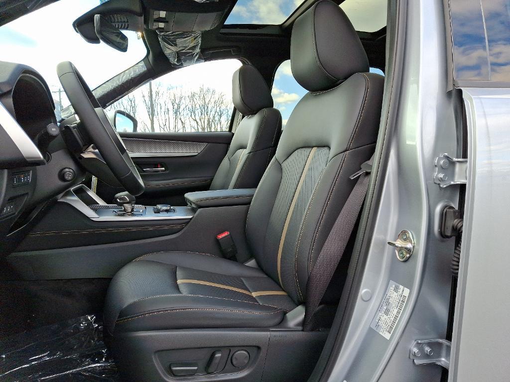 new 2025 Mazda CX-90 car, priced at $54,830