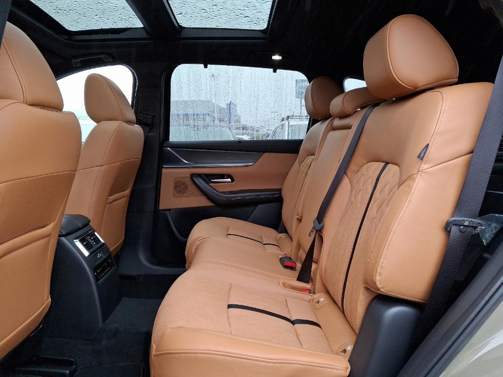 new 2025 Mazda CX-70 car, priced at $57,995