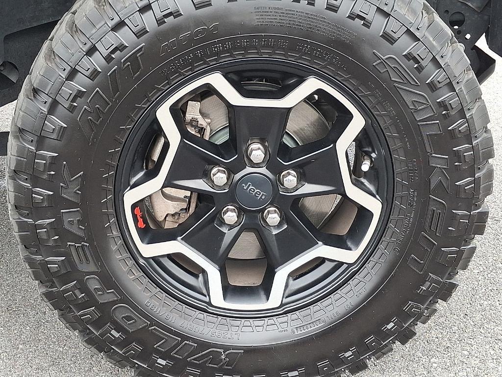 used 2020 Jeep Gladiator car, priced at $32,995