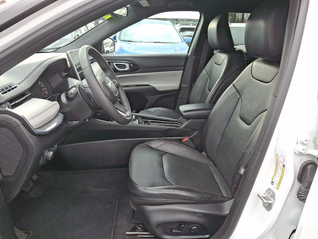 used 2023 Jeep Compass car, priced at $23,995