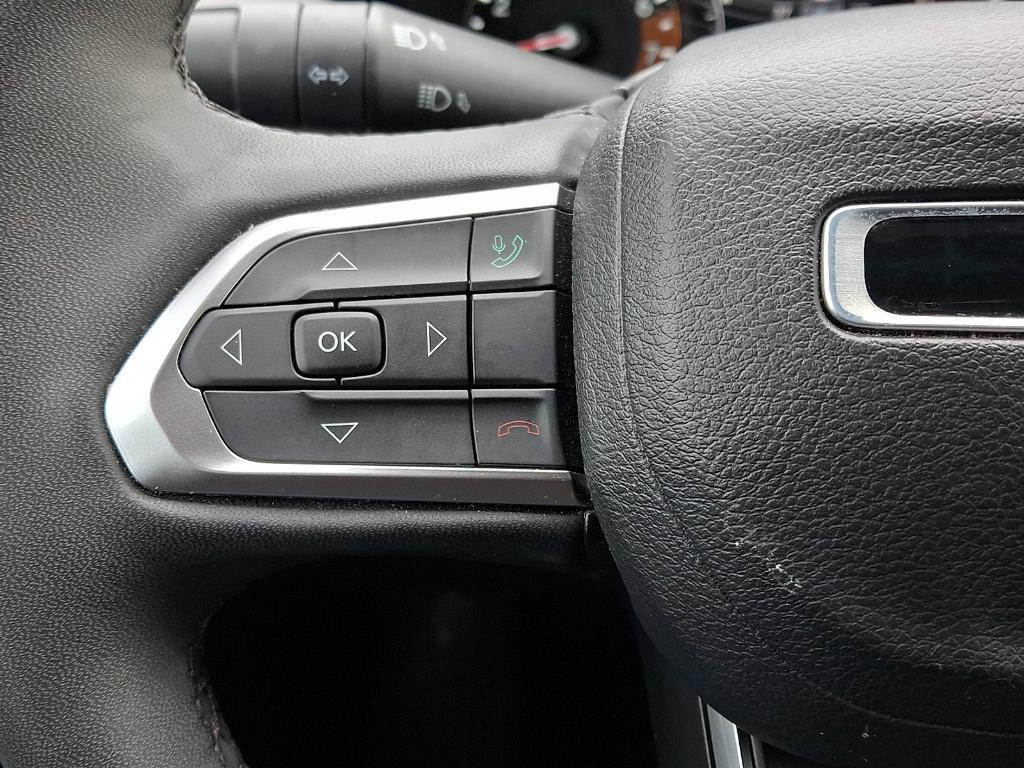 used 2023 Jeep Compass car, priced at $23,995