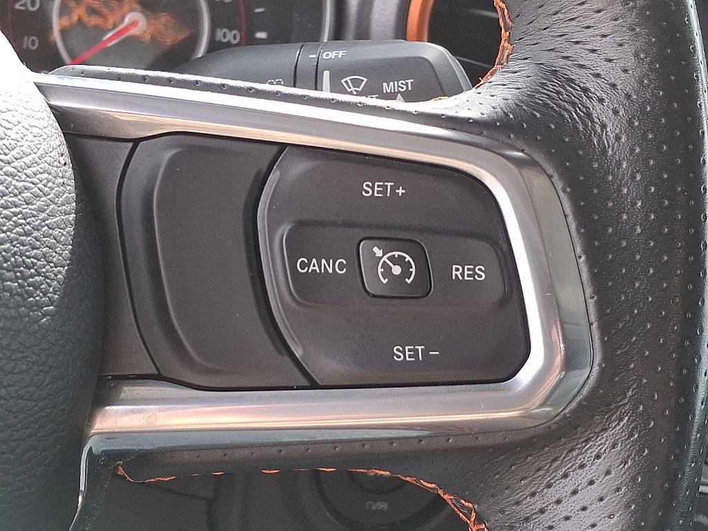 used 2022 Jeep Gladiator car, priced at $39,595