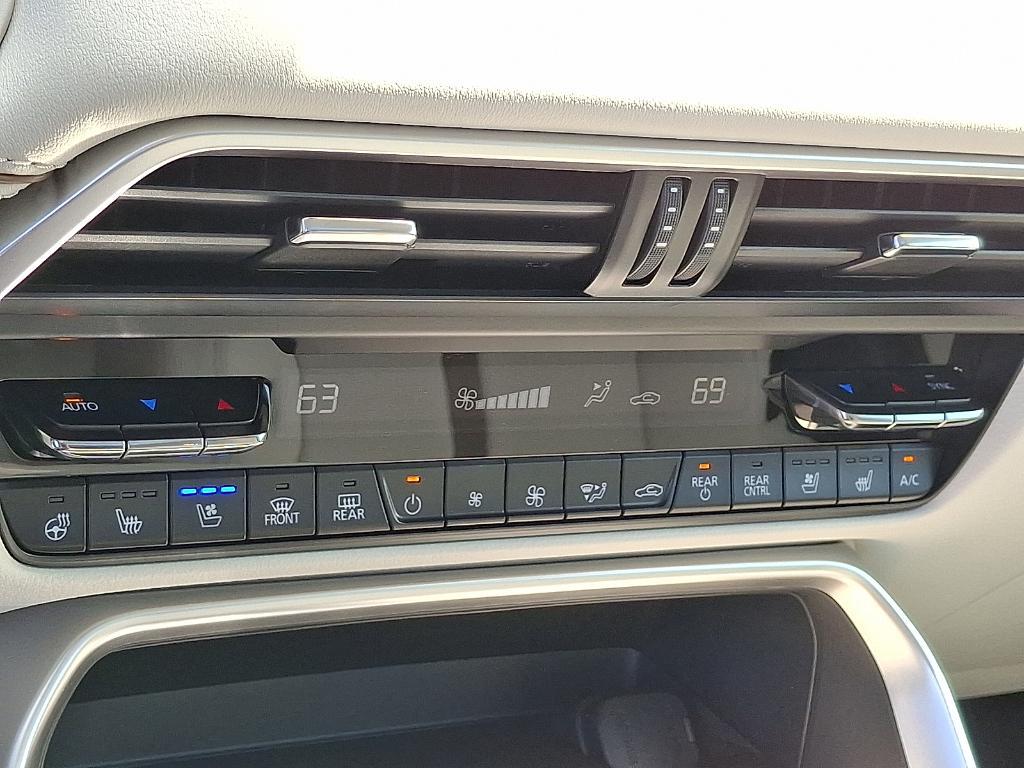 new 2025 Mazda CX-90 car, priced at $52,075