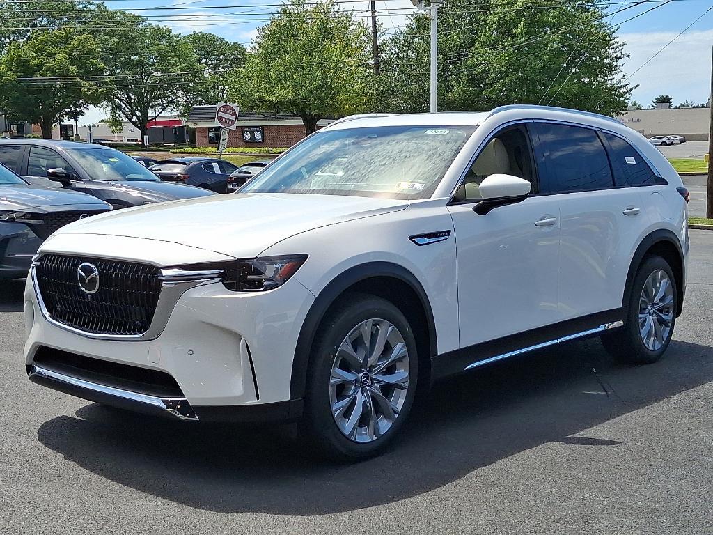new 2025 Mazda CX-90 car, priced at $52,075