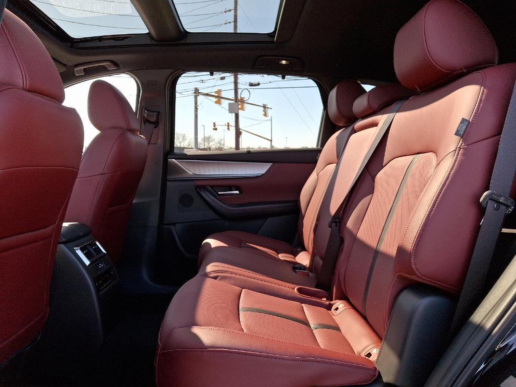 used 2025 Mazda CX-70 car, priced at $48,292