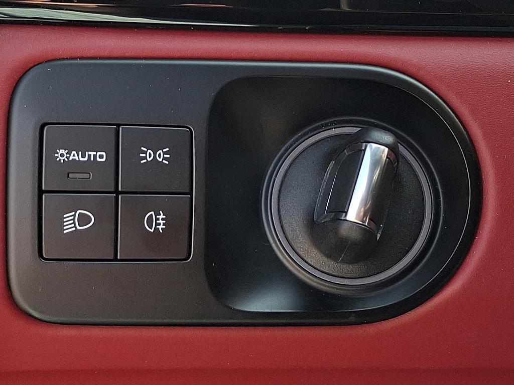 used 2023 Porsche Cayenne car, priced at $66,995