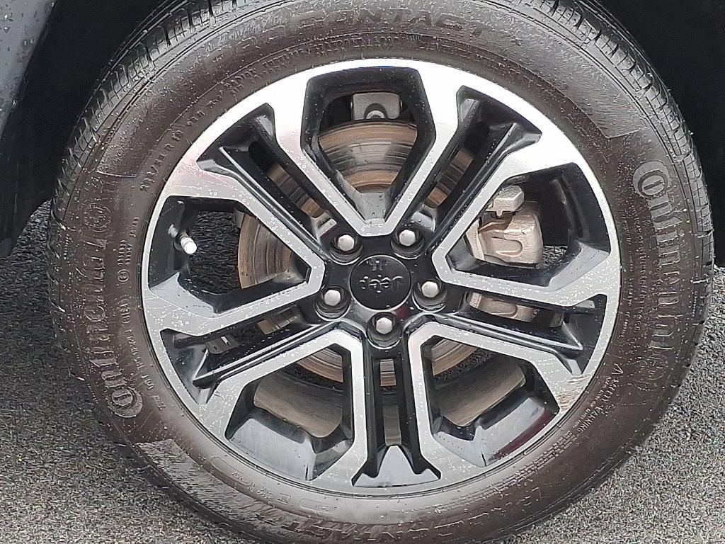 used 2022 Jeep Compass car, priced at $23,595