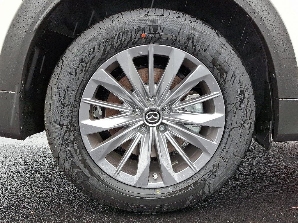 new 2025 Mazda CX-90 car, priced at $40,395