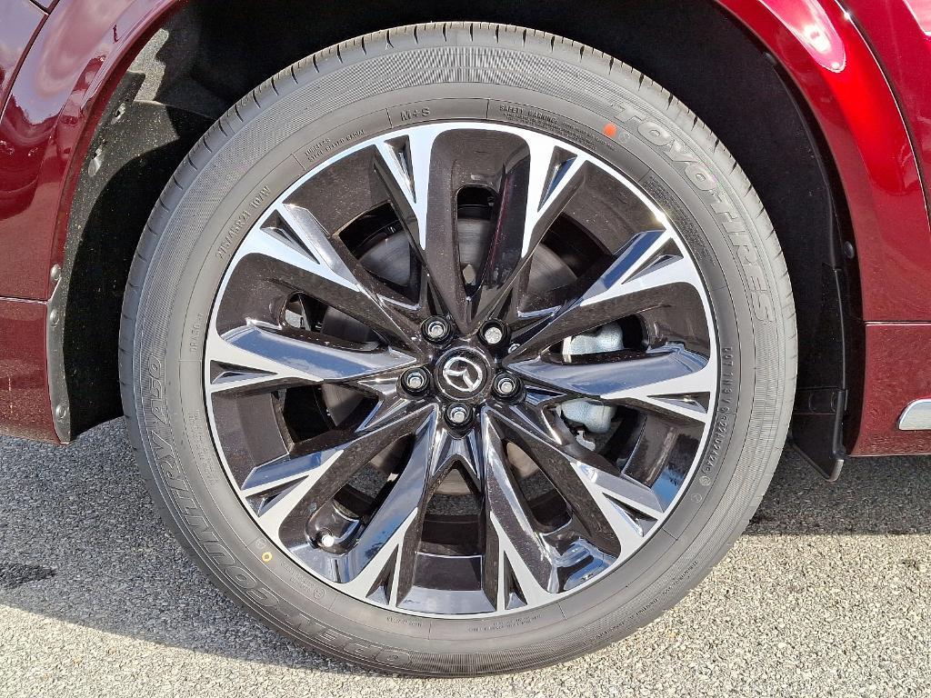 new 2025 Mazda CX-90 car, priced at $59,700