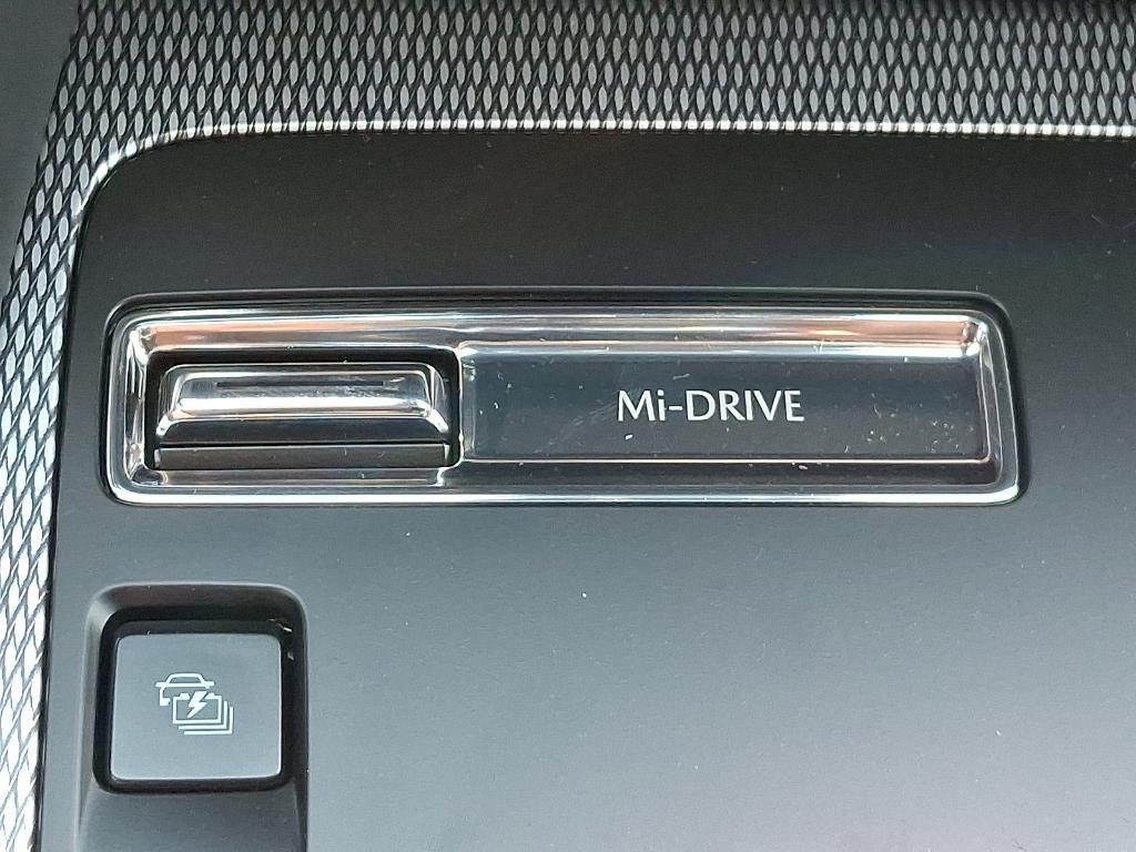 new 2025 Mazda CX-90 PHEV car, priced at $52,295